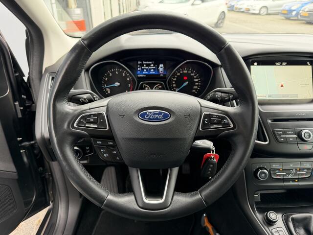 Ford FOCUS Wagon BWJ 2018 | 1.0T 101 PK Lease Edition | STOEL&STUUR VERW | NAVI | PARK PILOT | PDC 2X | CARPLAY | CRUISE | AIRCO |