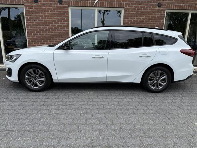 Ford FOCUS Wagon 1.0 Ecoboost Hybrid Titanium TREKHAAK / GROOT.NAVI / CARPLAY / ANDROID / DAB+