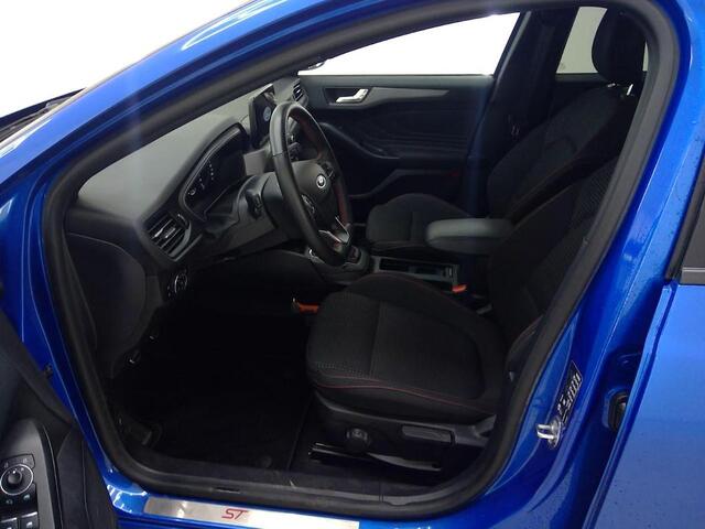 Ford FOCUS Wagon 1.0 EcoBoost Hybrid ST Line Style
