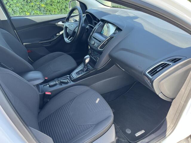 Ford FOCUS Wagon 1.0 Titanium * Automaat * Carplay * Nieuwe Distributie * Garantie
