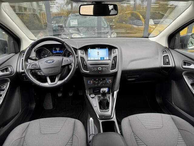 Ford FOCUS Wagon 1.0 Titanium *Navigatie*ECC
