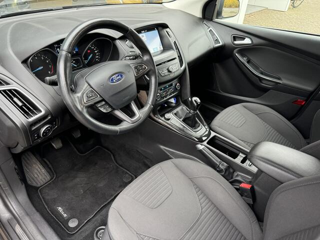 Ford FOCUS Wagon 1.0 Titanium *Navigatie*ECC