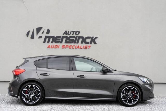 Ford FOCUS 1.5 EcoBoost Active Business / ST Line/ Touch Navigatie/ Cruise Control/ Sportonderstel/ 110kW (150PK)