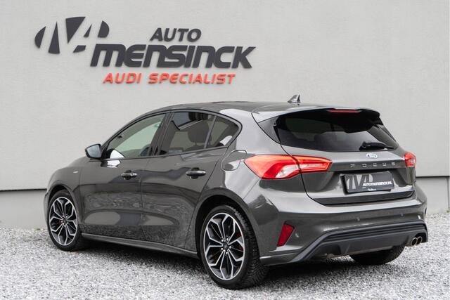 Ford FOCUS 1.5 EcoBoost Active Business / ST Line/ Touch Navigatie/ Cruise Control/ Sportonderstel/ 110kW (150PK)