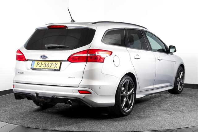 Ford FOCUS Wagon 1.5 150 PK ST-Line Orig. NL | NAP | Cruise | Voorruitverw. | PDC | NAV + App. Connect | ECC | Trekhaak | LM 18" |