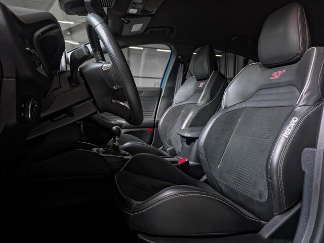 Ford FOCUS 2.3 ST-3 | Performance | Milltek | B&O | HUD | Maxton | Winter | ACC |