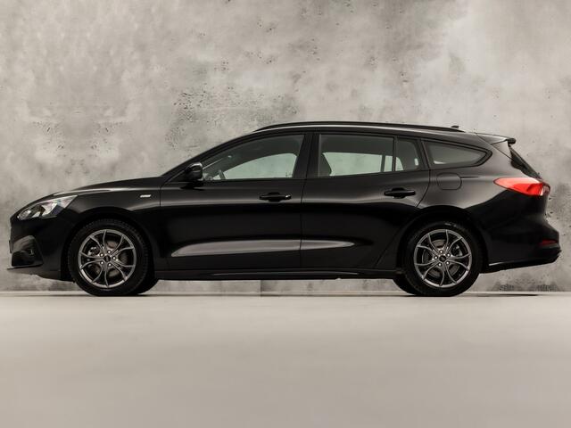 Ford FOCUS Wagon 1.0 EcoBoost Hybrid ST Line (APPLE CARPLAY, GROOT NAVI, STUUR/STOELVERWARMING, CAMERA, ADAPTIVE CRUISE, SPORTSTOELEN, KEYLESS, LANE ASSIST, NIEUWSTAAT)