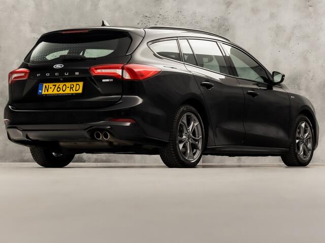 Ford FOCUS Wagon 1.0 EcoBoost Hybrid ST Line (APPLE CARPLAY, GROOT NAVI, STUUR/STOELVERWARMING, CAMERA, ADAPTIVE CRUISE, SPORTSTOELEN, KEYLESS, LANE ASSIST, NIEUWSTAAT)