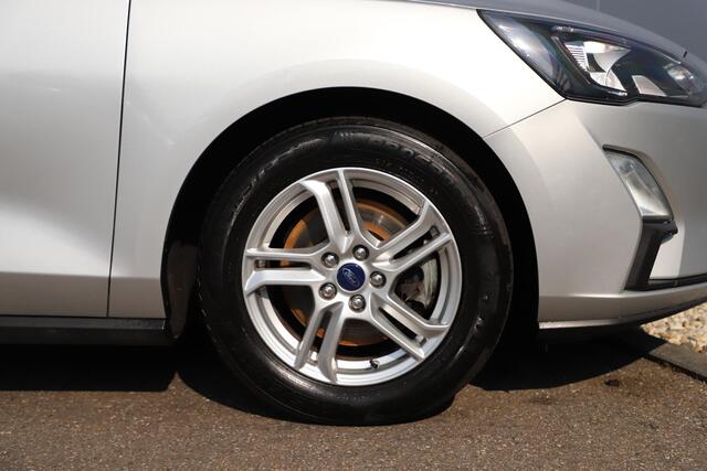 Ford FOCUS Wagon 1.0 EcoBoost Trend Edition Business 16 inch LMV Navigatie Carplay Android Airco Cruise Control LED Parkeersensor