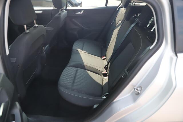 Ford FOCUS Wagon 1.0 EcoBoost Trend Edition Business 16 inch LMV Navigatie Carplay Android Airco Cruise Control LED Parkeersensor