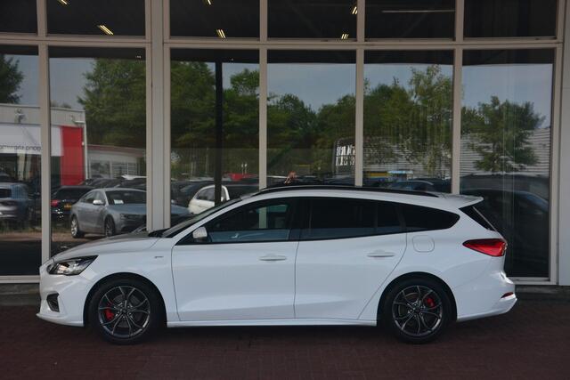 Ford FOCUS Wagon 1.5 EcoBlue ST Line X Business Nederlandse auto 111018 NAP ST Line met oa camera navigatie systeem parkeerhulp virtuele cockpit lmv origineel key less trekhaak afneembaar dakrail sportbekleding