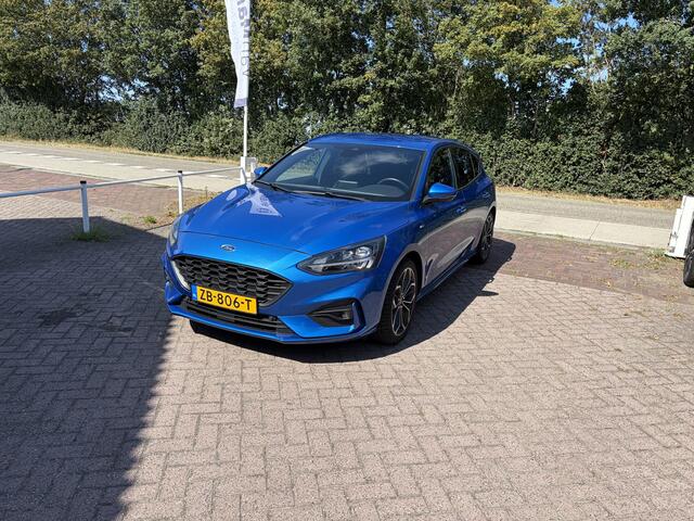 Ford FOCUS 1.5 EcoBoost ST Line Business 181PK TREKHAAK B&O WINTER PACK