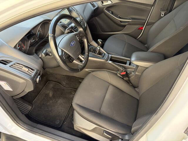 Ford FOCUS Wagon 1.0 Lease Edition / AIRCO / NAVI / CRUISE
