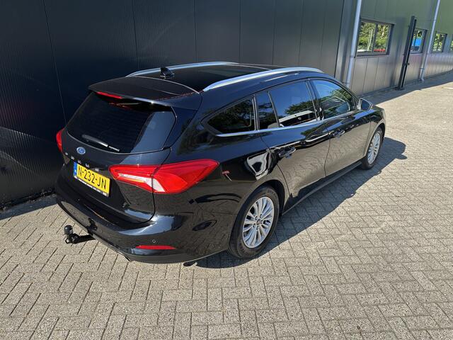Ford FOCUS Wagon 1.0 EcoBoost Titanium X Business | Pano | Trekhaak
