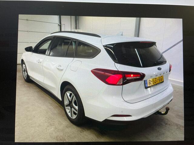 Ford FOCUS Wagon 1.0 EBH Connected TREKHAAK / CARPLAY / ANDROID / NAVIGATIE / CLIMA / CRUISE