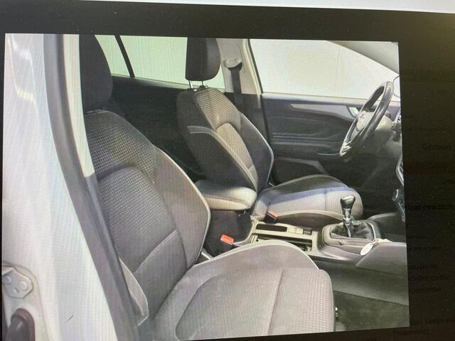 Ford FOCUS Wagon 1.0 EBH Connected TREKHAAK / CARPLAY / ANDROID / NAVIGATIE / CLIMA / CRUISE
