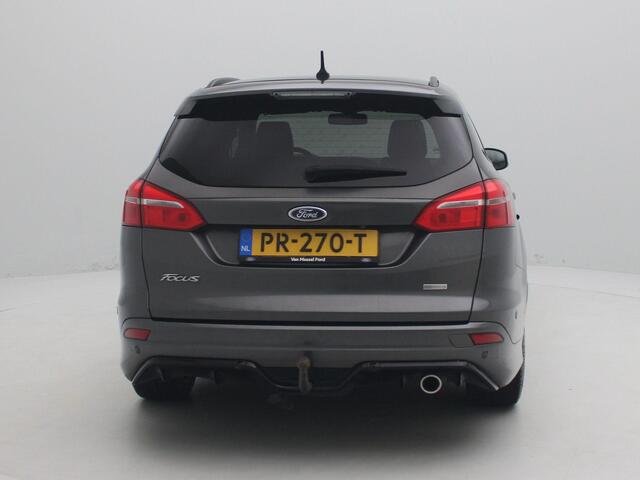 Ford FOCUS Wagon 1.5 ST-Line 182 | Trekhaak | Navigatie | Parkeersensoren | Camera