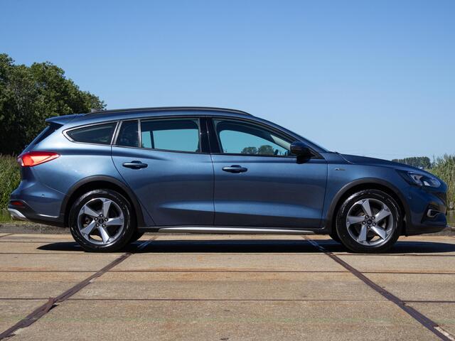 Ford FOCUS Wagon 1.0 EcoBoost Active Business Camera Trekhaak LED 17"