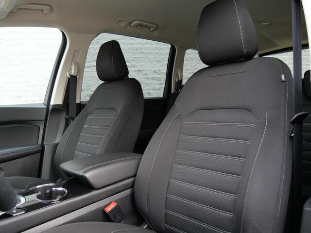 Ford GALAXY 1.5T TITANIUM/ X-PACK/ ADVANCED TECH PACK/ TREKHAAK/ ADAPTIVE CRUISE/ ELEKT. ACHTERKLEP