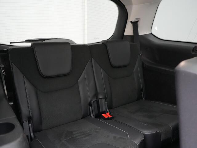 Ford GALAXY 2.0 Titanium Automaat 7 Persoons 241pk | Panodak | Trekhaak Afn. | Camera | Alcantara Sportstoelen Memory & Verwamd | Stuur Verwarmd | Keyless | Blis | Navigatie | DAB | Cruise Control |