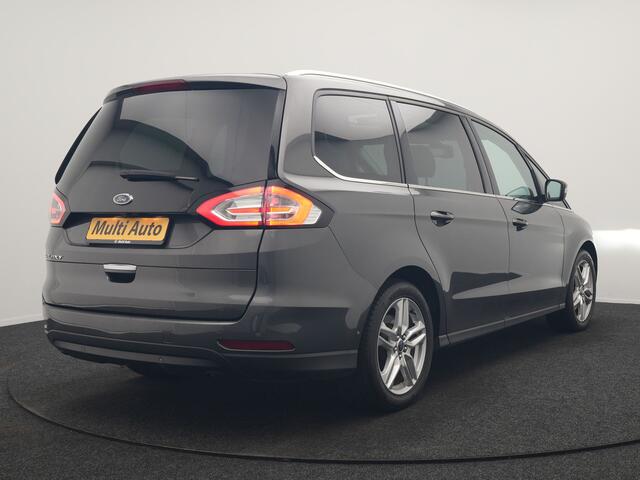 Ford GALAXY 2.0 Titanium Automaat 7 Persoons 241pk Dealer O.H. | Panodak | Adaptive Cruise | Camera | Alcantara Sportstoelen Memory & Verwarmd | Stuur Verwarmd | Apple Carplay | LED Koplampen | Navigatie |