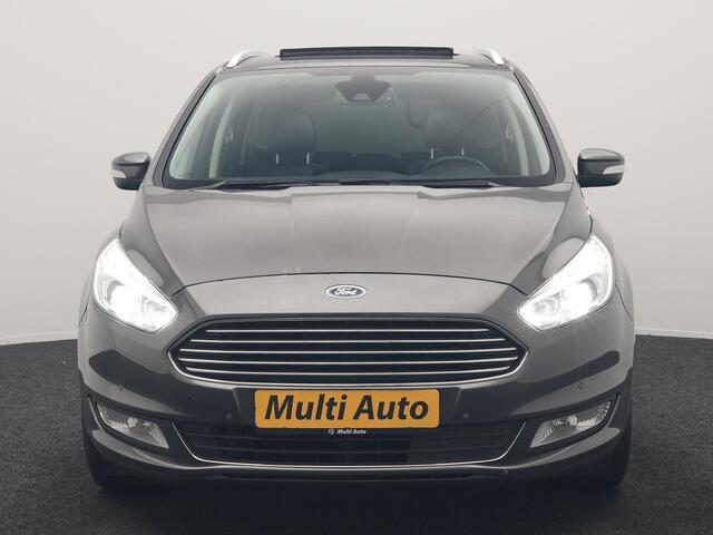Ford GALAXY 2.0 Titanium Automaat 7 Persoons 241pk Dealer O.H. | Panodak | Adaptive Cruise | Camera | Alcantara Sportstoelen Memory & Verwarmd | Stuur Verwarmd | Apple Carplay | LED Koplampen | Navigatie |