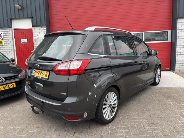 Ford GRAND C-MAX 1.5 150PK Titanium 7p. 7 PERSOONS / TREKHAAK / KEYLESS / CAMERA / NAVI / CLIMA / PDC / BLUETOOTH / CRUISE / NL-AUTO