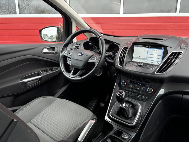 Ford GRAND C-MAX 1.5 150PK Titanium 7p. 7 PERSOONS / TREKHAAK / KEYLESS / CAMERA / NAVI / CLIMA / PDC / BLUETOOTH / CRUISE / NL-AUTO