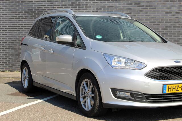 Ford GRAND C-MAX 1.0 Titanium 7p. I TREKHAAK I CLIMA. I APPLE CAR. I CRUISE I PDC I