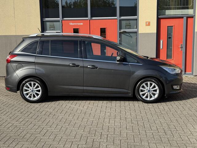 Ford GRAND C-MAX 1.0 Titanium, Navi, Nieuwe Distributieriem, Trekha