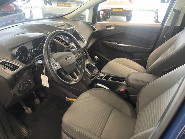 Ford GRAND C-MAX 1.0 Titanium