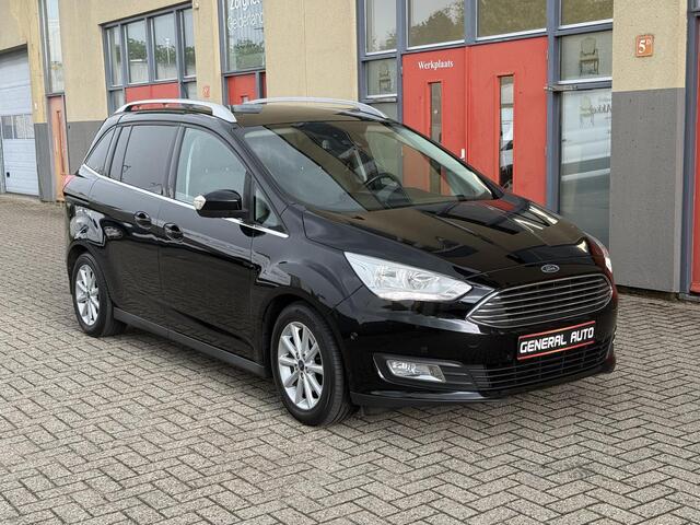 Ford GRAND C-MAX 1.0 Titanium 7p. Navigatie, CarPlay