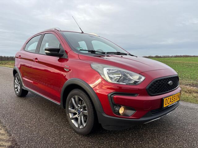 Ford KA + ULTIMATE / APPLE CARPLAY / BOMVOL / NETTE STAAT