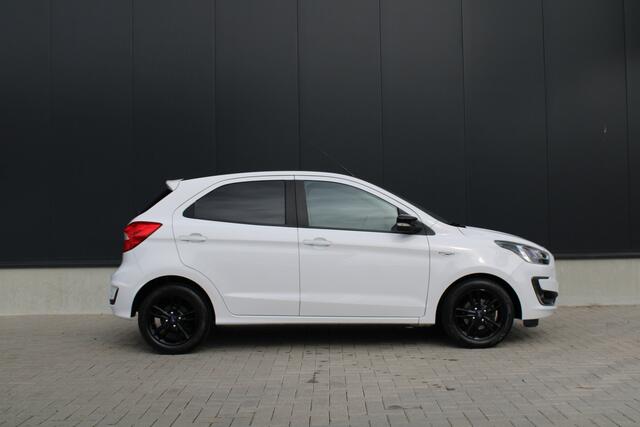 Ford KA Ka+ 1.2 Trend Ultimate White - Cruise - Airco - Voorruitverwarming - Stoelverwarming - PDC - Bluetooth - Rijklaar