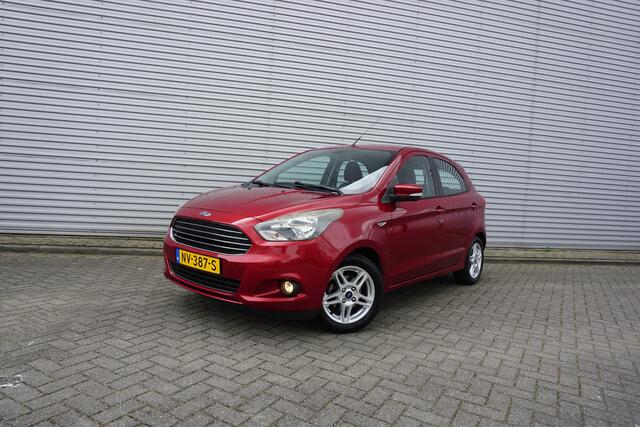Ford KA Ka+ 1.2 Trend Ultimate Airco / Cruise / Parkeers. / BT / Trekhaak / Lm velgen / NAP