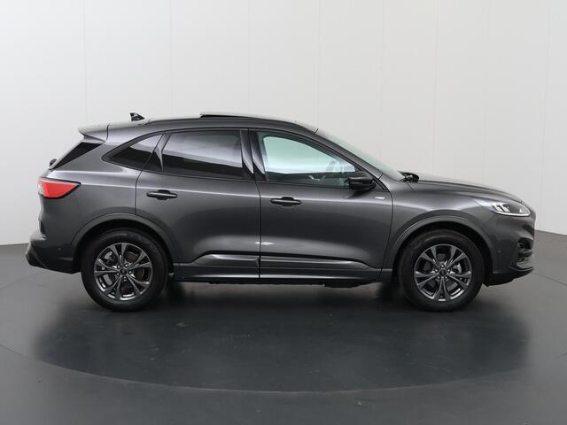 Ford KUGA 2.5 PHEV ST-Line | Elektr. Trekhaak | Panoramadak | Head-Up | Parkeercamera | Koplampen Adaptief | Cruise Control Adaptief | Winterpakket |