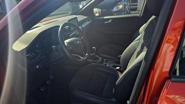 Ford KUGA 1.5 EcoBoost ST-Line X | Winterpakket | Adaptieve Cruise Control | Head-up Display | Electrische achterklep