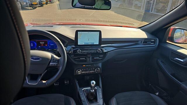 Ford KUGA 1.5 EcoBoost ST-Line X | Winterpakket | Adaptieve Cruise Control | Head-up Display | Electrische achterklep