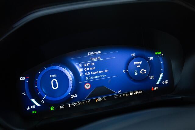Ford KUGA 2.5 PHEV ST-Line X , Adap. cruise, Keyless entry,