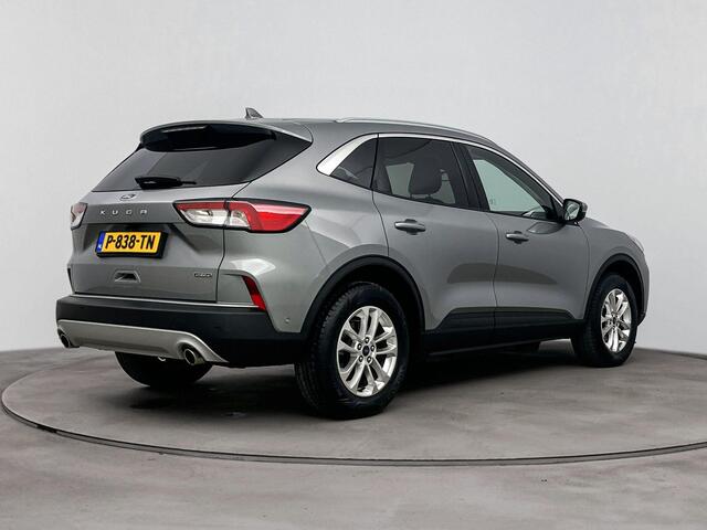 Ford KUGA 2.5 PHEV Titanium