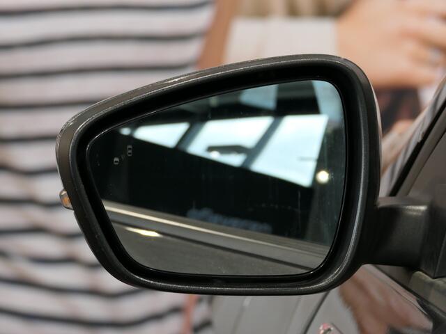 Ford KUGA 2.5 PHEV ST-Line X - Head up display, dode hoek, rondom camera