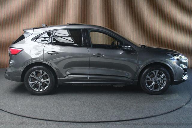Ford KUGA 2.5 PHEV ST-Line X Panodak HUD Leder Navi 360 ACC PDC Elektr. trekhaak Stuurverwarming voor & achter Climate Elektr. achterklep Stoelverwarming voor & achter LM velgen BTW auto