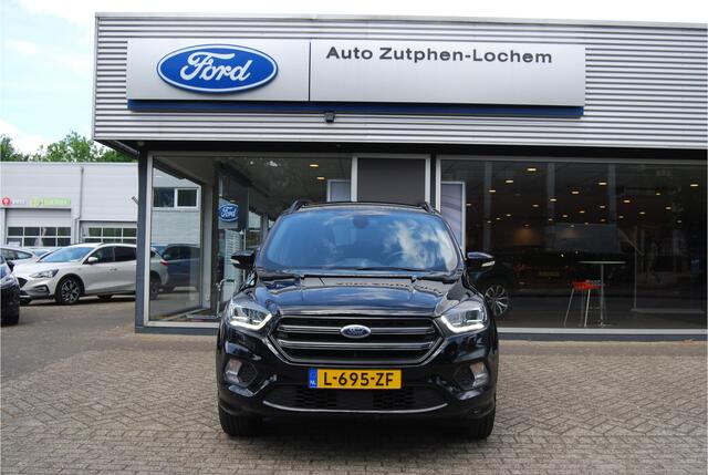 Ford KUGA 1.5 EcoBoost 150PK ST Line | XENON | TREKHAAK | 19" VELGEN | STOEL-STUUR VERWARMING