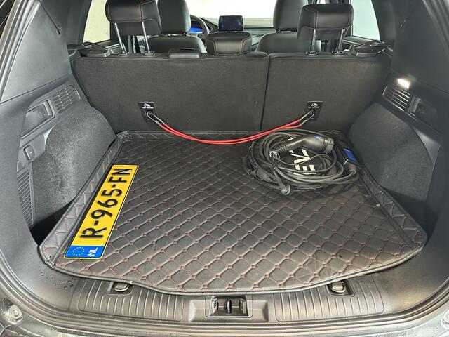 Ford KUGA 2.5 PHEV ST-line X AUTOMAAT | AFNEEMBARE TREKHAAK | ELEKTRISCH BEDIENBARE ACHTERKLEP | COMPLETE AUTO!
