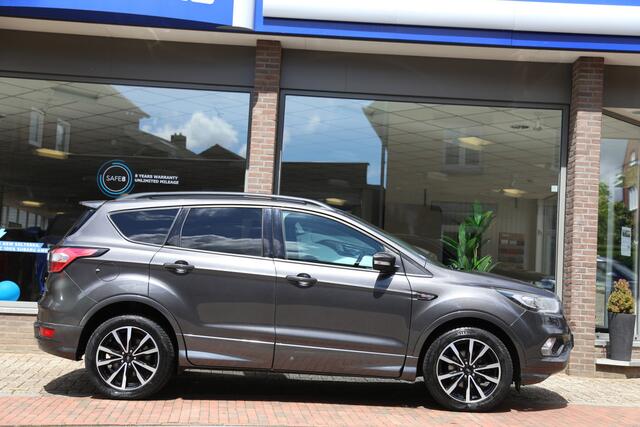 Ford KUGA 1.5 EcoBoost ST Line Navi Xenon