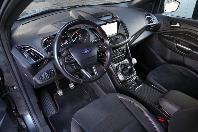 Ford KUGA 1.5 EcoBoost ST Line Navi Xenon