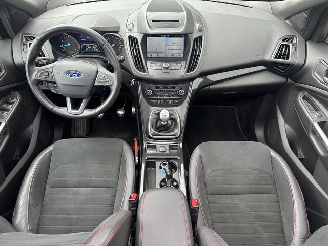Ford KUGA 1.5 EcoBoost ST Line
