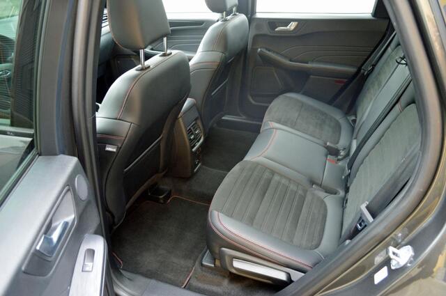 Ford KUGA 2.5 PHEV hybride 165 kw ST-line Navi, winterpack, rijders assist, camera, afn.trekhaak, head up.