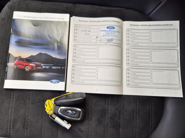 Ford KUGA 2.5 PHEV Plug-in ST-Line X Automaat / Technology Pack / HUD / Trekgewicht 1500 kg / Stuur- en Stoelverwarming / Apple Carplay Android Auto / Climate control / Elektrische achterklep /