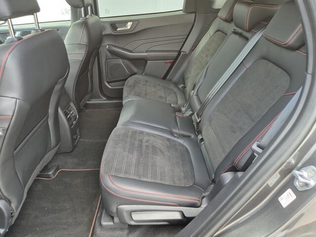 Ford KUGA 2.5 PHEV Plug-in ST-Line X Automaat / Technology Pack / HUD / Trekgewicht 1500 kg / Stuur- en Stoelverwarming / Apple Carplay Android Auto / Climate control / Elektrische achterklep /